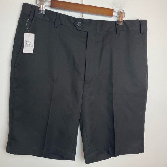 New Men’s JoS. A. Bank Leadbetter Tailored Fit Dress Shorts Size 36 
Color Black - Picture 1 of 9